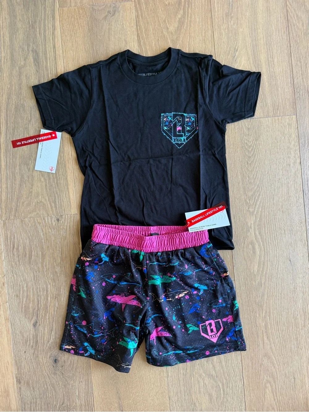 Baseball Lifestyle 101 - Shark Shirt/Short Set -YS- NEW WITH TAGS